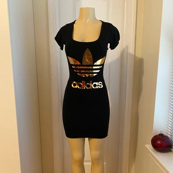 Unique dress size M - Picture 1 of 2